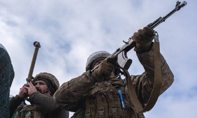As war looms in Ukraine’s east, Kyiv pressurizes West to do more