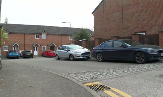 Bedworth incident leaves three stabbed and ten injured