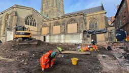 Burials discovered under Leicester Cathedral