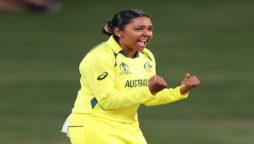 Alana King has been offered national contract by Cricket Australia