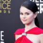 Selena Gomez thinks she was put in “unfair” position during the shoot