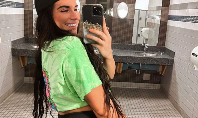 The fitness Makayla Anisa model calls social media “false” as she reveals the truth behind contrived photos