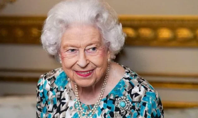 Foods That The Queen Prohibits The Royal Family From Eating