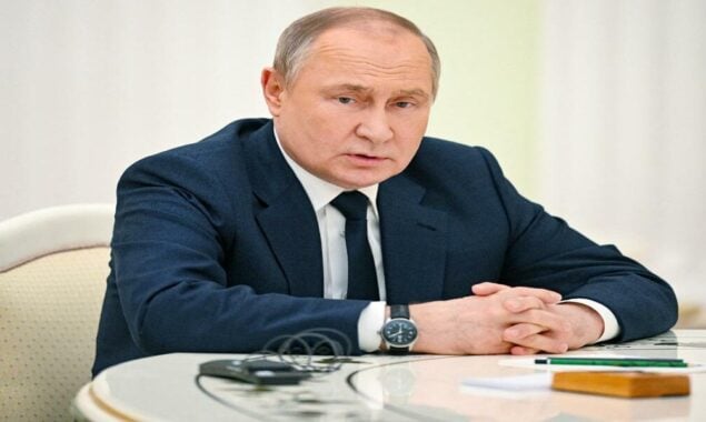 British Government says Russia is manipulating people online by hacking influential accounts