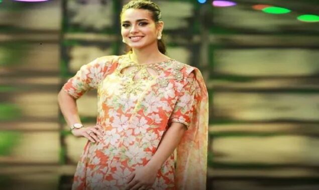 Iqra Aziz and Dananeer’s Beautiful Glimpse from JPL