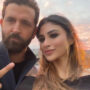 Mouni Roy poses with super satr Hrithik Roshan, here’s what happened