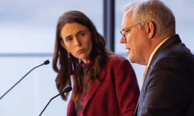 Refugees from Australia banned from returning to New Zealand