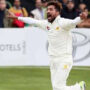 County Championship: Amir joins Gloucestershire on a three-match deal