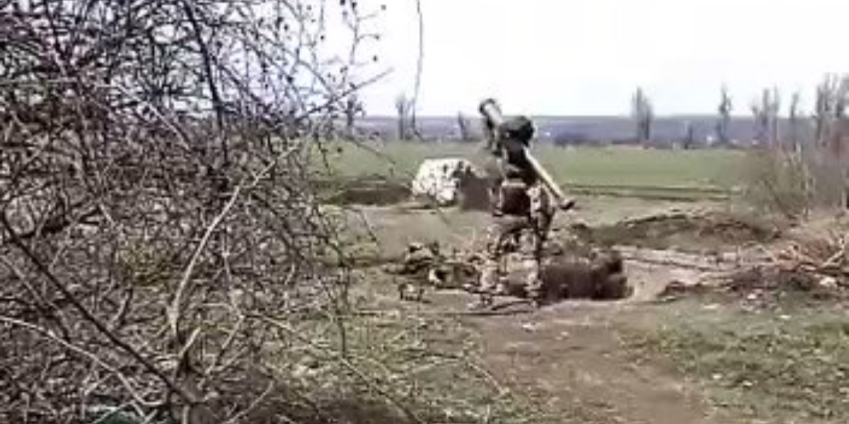 Video: After shooting down a Russian drone, Ukrainian soldiers celebrate