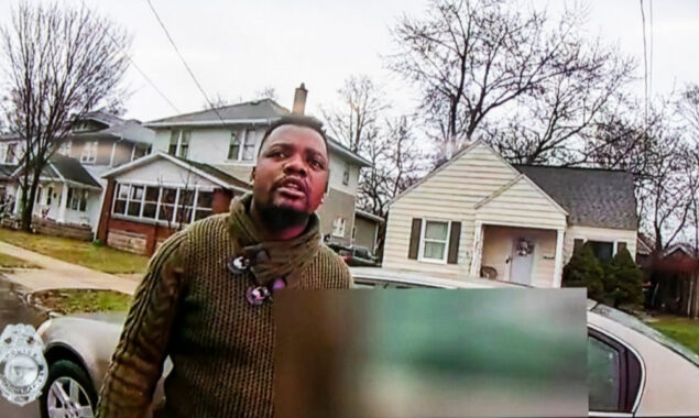 Video shows a black guy being fatally shot by a police officer in the United States