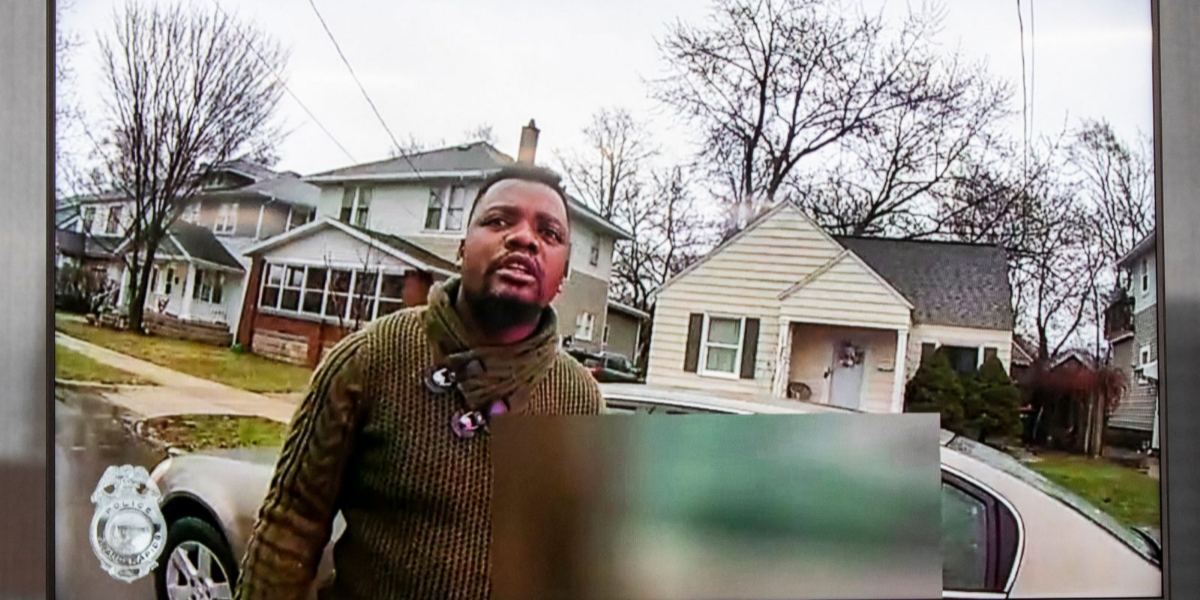 Video shows a black guy being fatally shot by a police officer in the United States