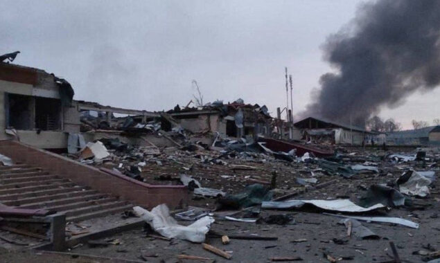 Ukraine war: Six people died in missile hit on Lviv