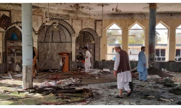 Mosque blast kills 33 in Afghanistan