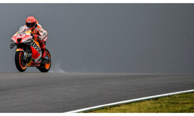 Marquez leaves rivals trailing in his wake at rainy Portimao
