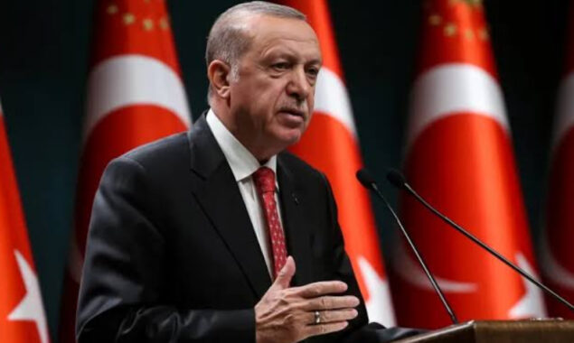 Analysis: Erdogan, hampered by the economy, travels to Saudi Arabia to restore ties after Khashoggi U-turn