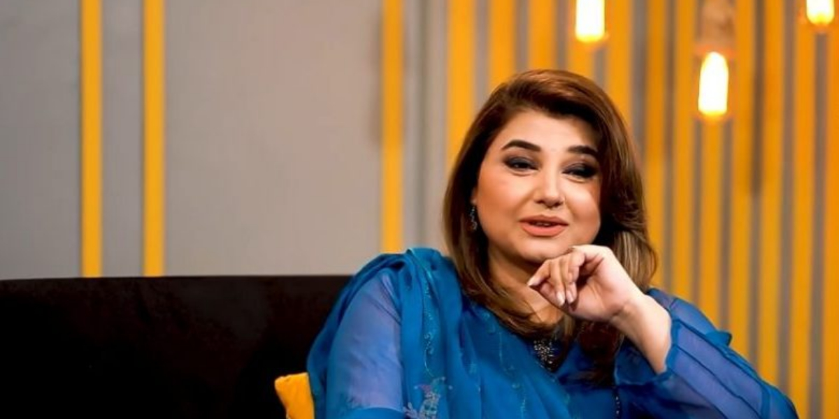 Javeria Saud clears the air about her Parizaad OST blunder
