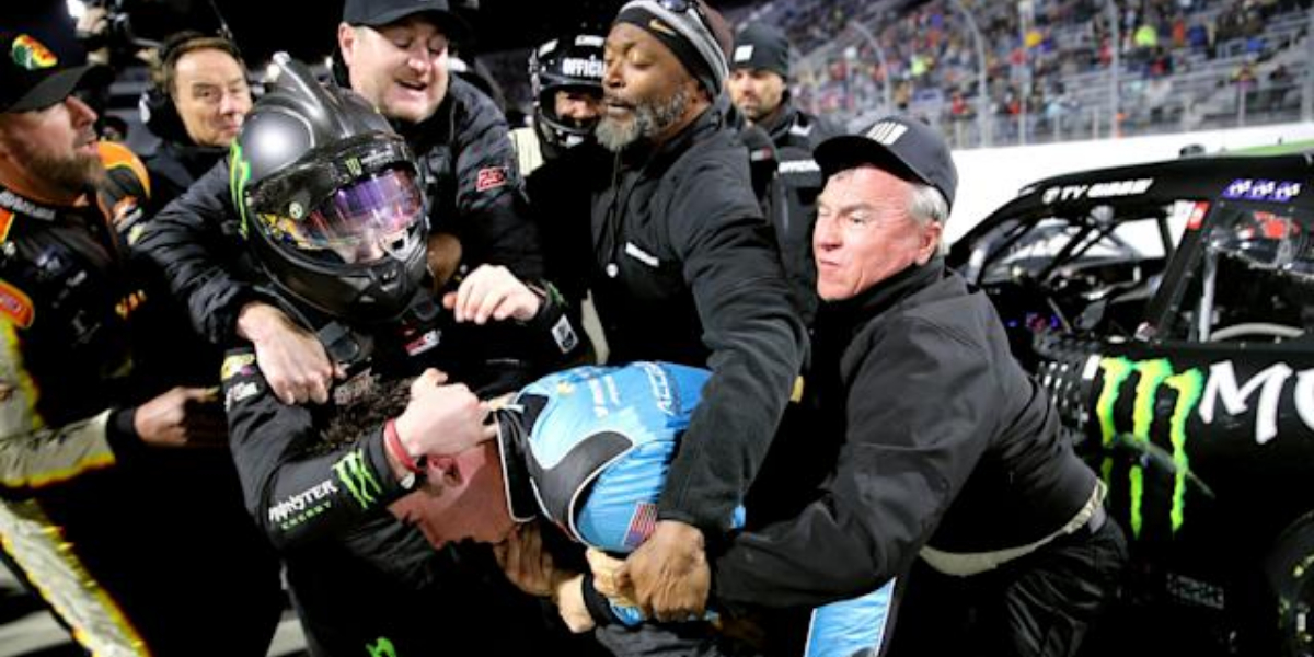 Punches thrown between NASCAR drivers while racing, watch video