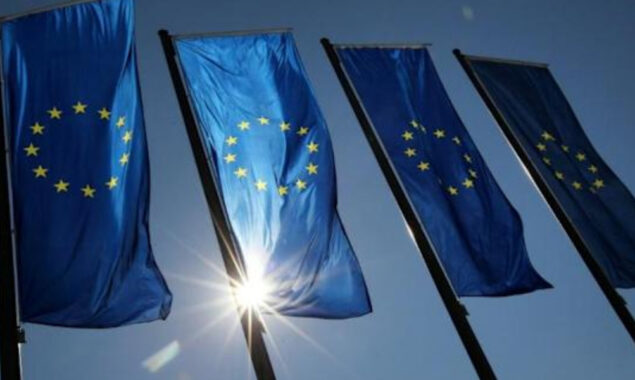 Eurozone stocks edge higher as weak data offsets China support