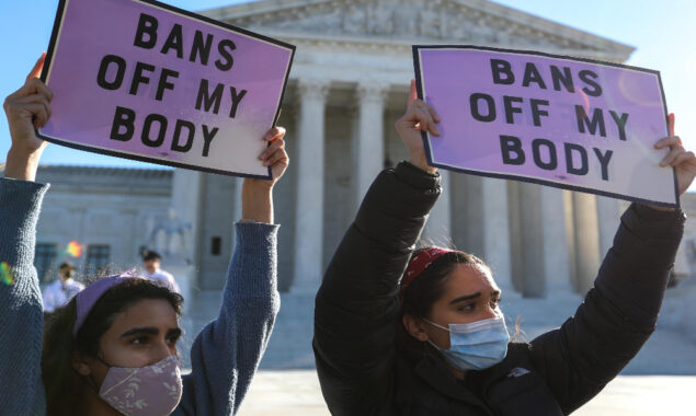Oklahoma Enacts Abortion Ban in the Style of Texas