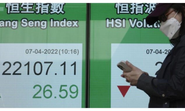 Tokyo stocks open decrease on interest rate issues