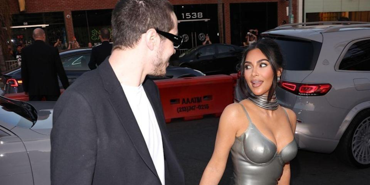 Kim Kardashian looks stunning in black with Pete Davidson
