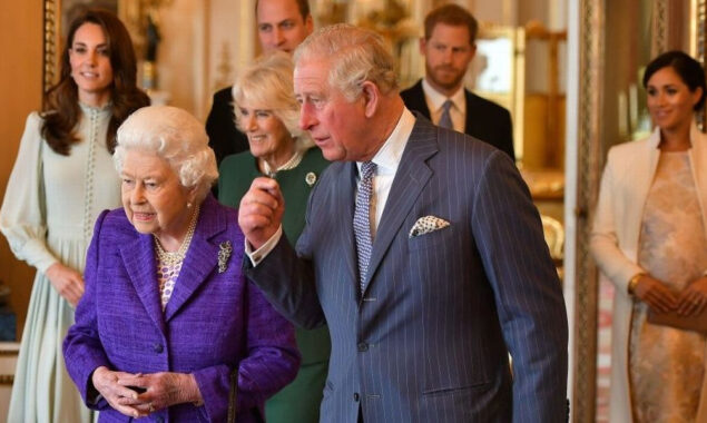 What happens when the Queen Elizabeth dies in the midst of an investigation into a’security breach’ caused by a leaked email?