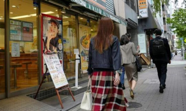 Fast-food chain in Japan fires official