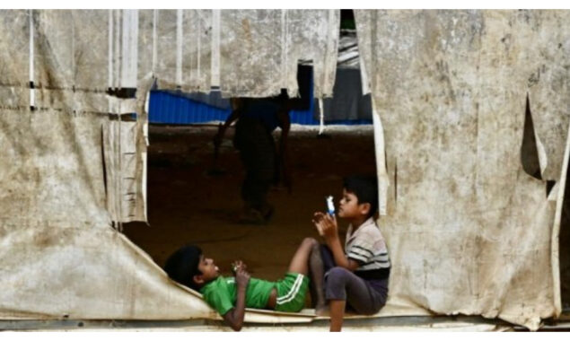 Hundreds of Rohingya escape Malaysia detention, six dead