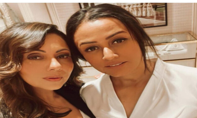 Namrata Shirodkar and Gauri Khan enjoys lunch together!