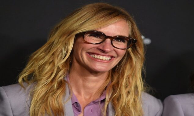 Julia Roberts explains why she hasn’t acted in a romcom in almost two decades: ‘I’m a homemaker,’ she says.