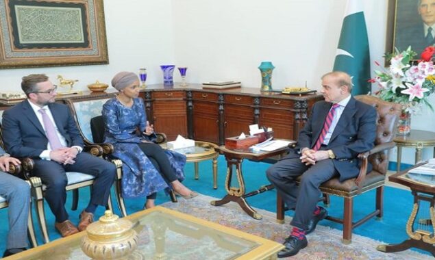 US Congresswoman Ilhan Omar calls on President Alvi, PM Shehbaz, Imran Khan