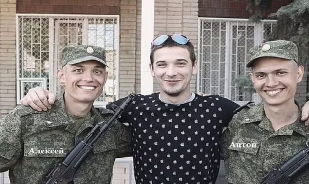 Twin Russian brother, 29, died side-by-side