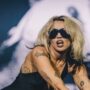 Miley Cyrus contracts Covid-19, fans pray for her recovery