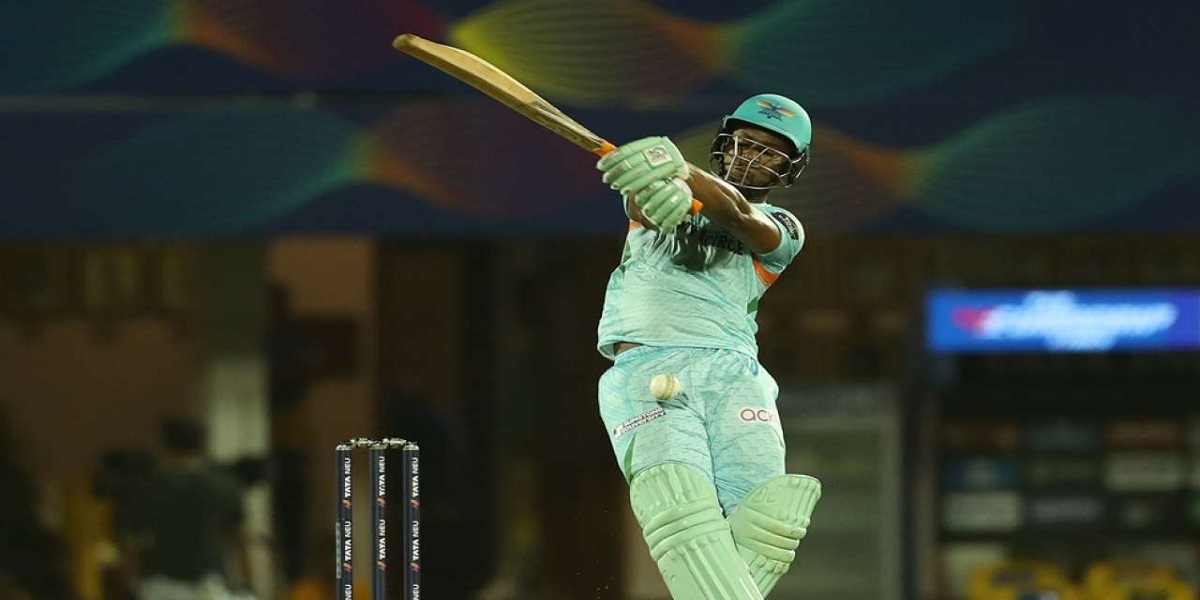 evin lewis