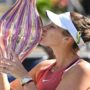 Belinda Bencic wins WTA Charleston tournament