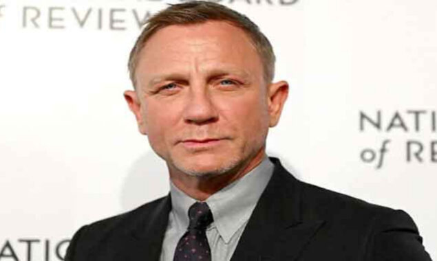 Daniel Craig tested positive for coronavirus