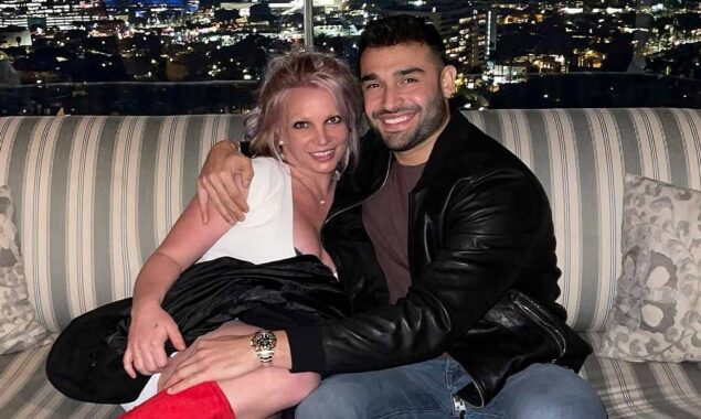 During her social media hiatus, Britney Spears enjoys a beautiful day out with Sam Asghari