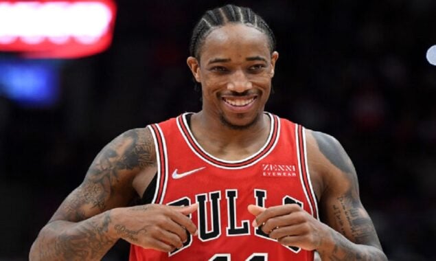 DeMar Derozan scores 50 points for Chicago Bulls to increase their playoff chances