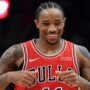 DeMar Derozan scores 50 points for Chicago Bulls to increase their playoff chances