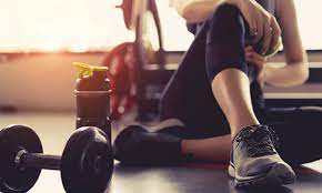 Woman is startled after overhearing a man make a worrying remark about her at the gym