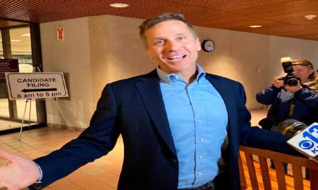 Eric Greitens confident to win US senate race even after ex-wife accuses him of sexual abuse