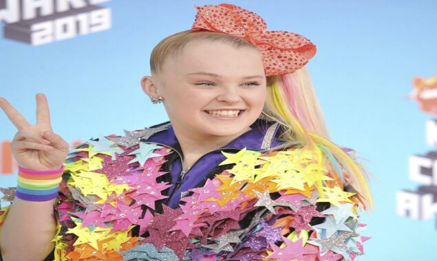 JoJo Siwa has stated that she was ‘not invited’ to the 2022 Kids’ Choice Awards