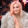 ‘STINKY!’ As a fan buys $500 worth of Kylie Jenner’s worn clothes, she is accused of selling used garments with an “old musty odour.”