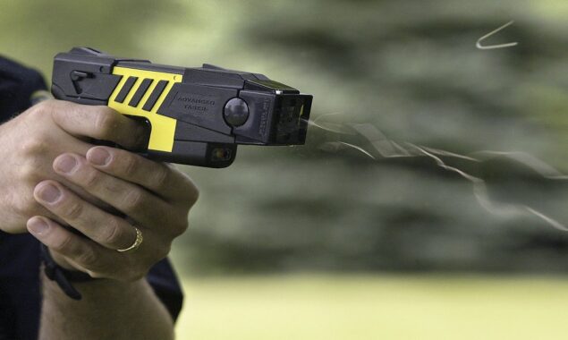 Aberdeen Man jailed for repeatedly firing stun gun at wife