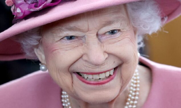 The Queen defies wheelchair reports and attends a beloved event with a walking stick