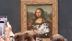 Mona Lisa Cake