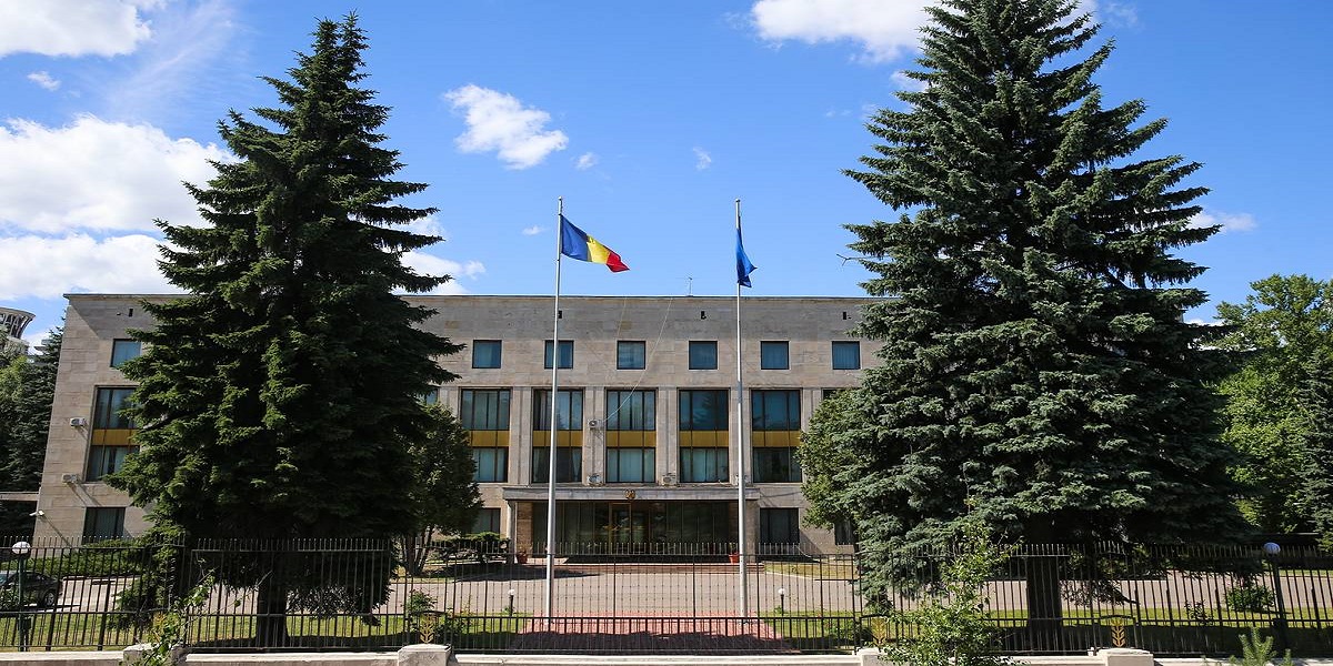 diplomats