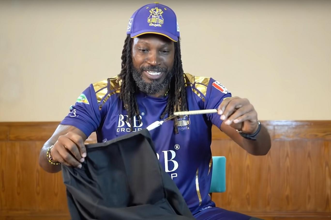Chris Gayle Tends to take on the PSL's Hilarious 'Shalwar Challenge'