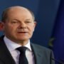 German chancellor calls on Putin to end Ukrainian crisis