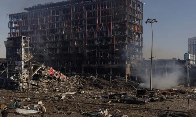 Officials: At least 9 people killed by shelling and air strikes across Donetsk